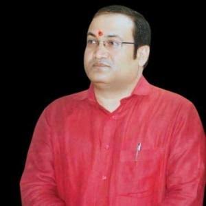 Dr Abhinandan Kumar